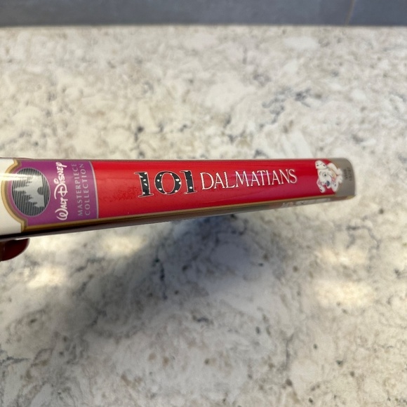 VHS Tape - Disney - 101‎ Dalmatians - Picture 3 of 4